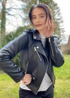 Russian Bride Olga age: 25 id:0000202650