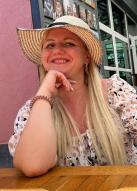 Russian bride Natalia age: 44 id:0000204350