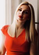 Russian Bride Valentyna age: 36 id:0000203970