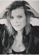 Russian Bride Oksana age: 30 id:0000199590